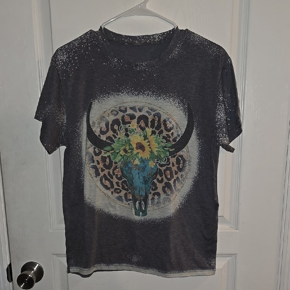 Western Cow Horn Women's Small Short Sleeve Shirt